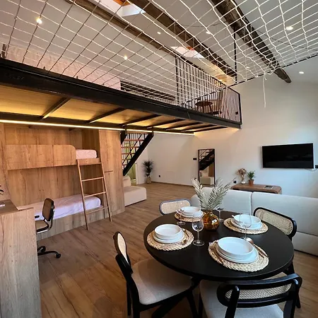 Apartamento Completo Ideal Y Trabajo - By Miramar