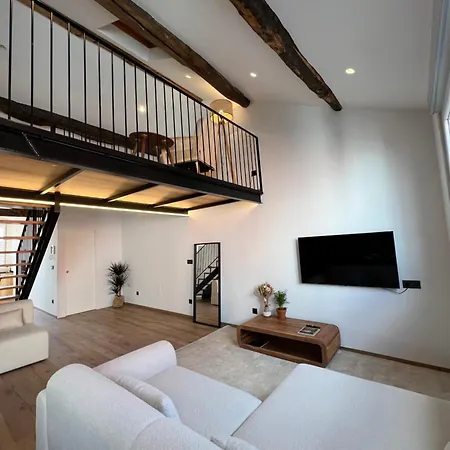 Completo Ideal Y Trabajo - By Miramar Daire Ferrol