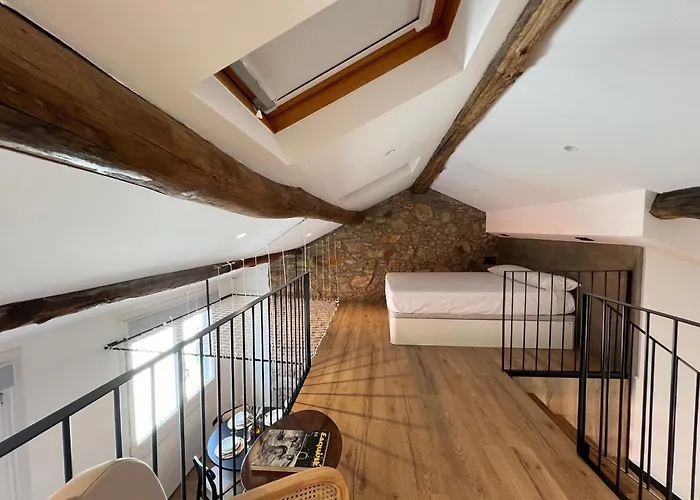 By Miramar Феррол